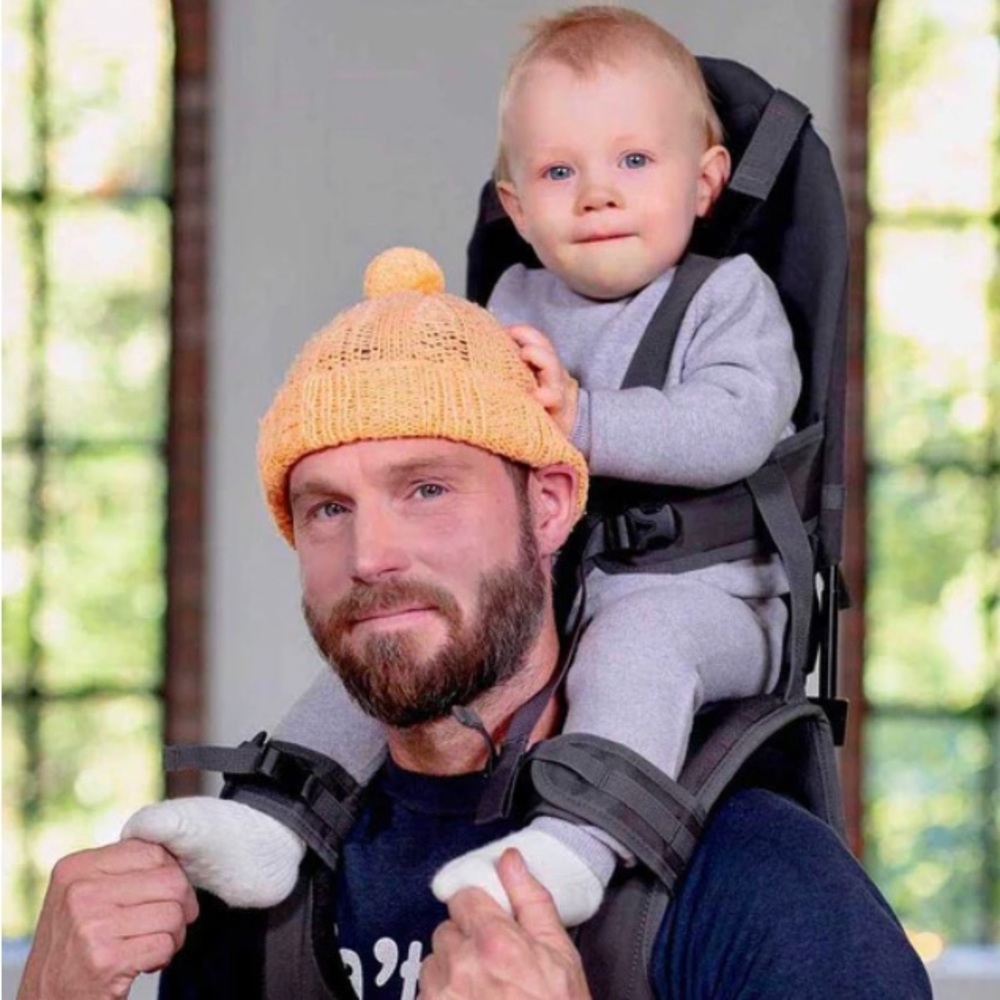 Mini meis shoulder carrier